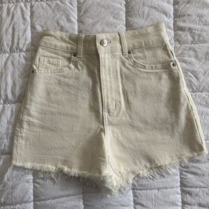 {Divided} White High-Rise Frayed Hem Denim Jean Shorts | 0